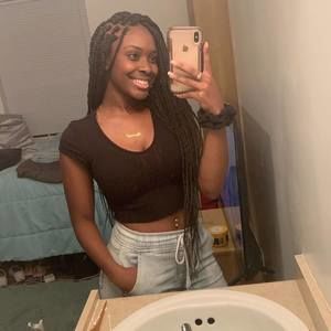 Meet your Posher, Emerald